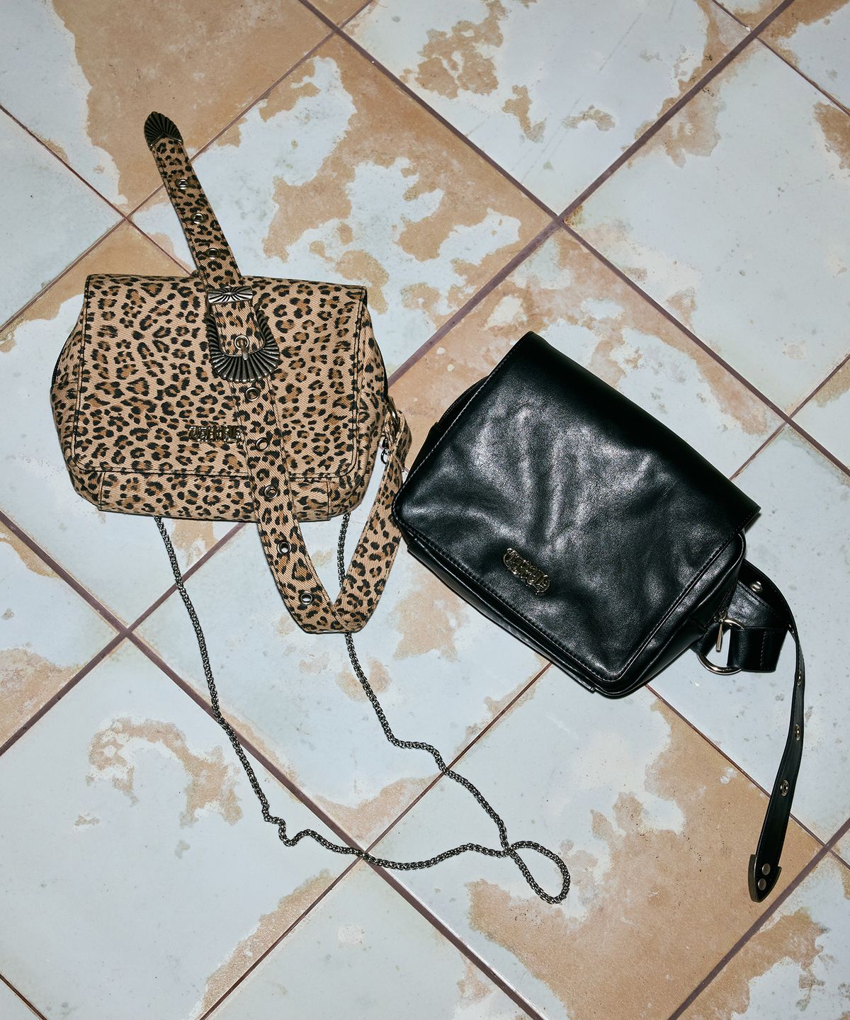 미스테리어스호텔(THE MYSTERIOUS HOTEL) WESTERN BELT BAG renew [2 Color]