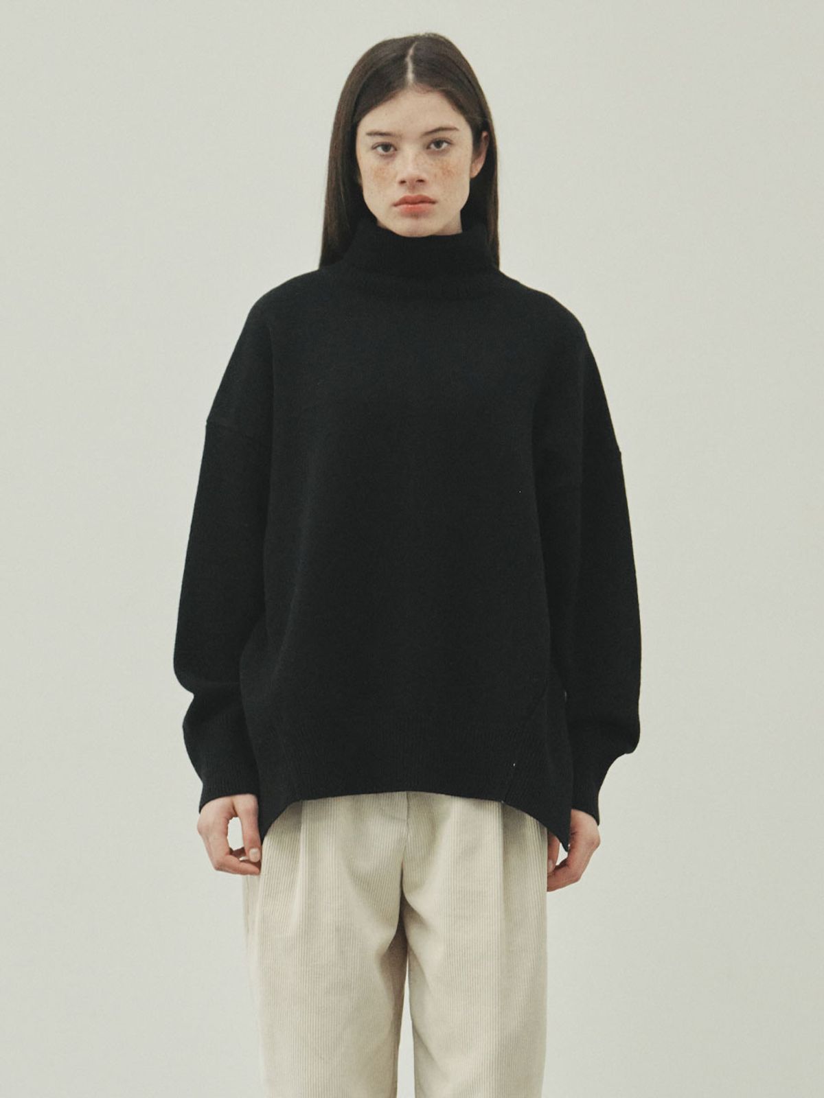 하우스공칠이씨(HAUS072C) VESTA KPO BLACK