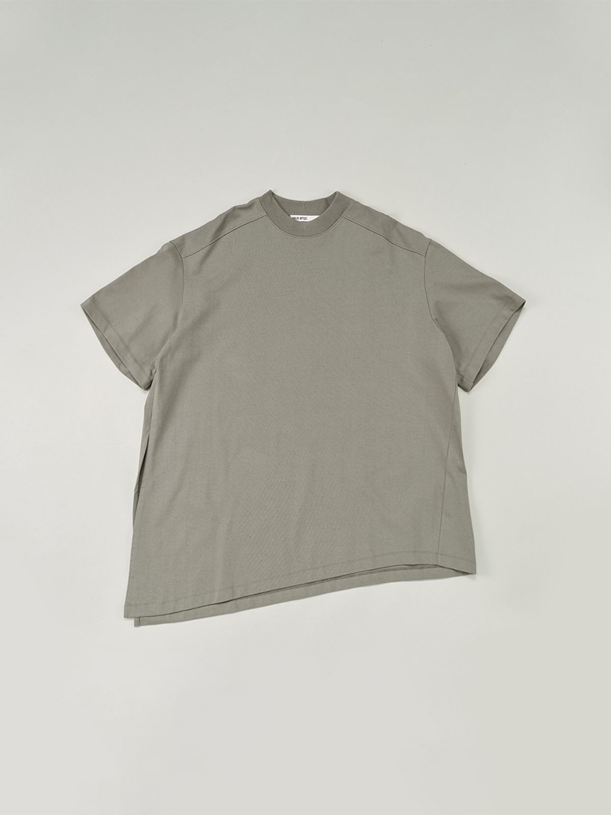 하우스공칠이씨(HAUS072C) ATHENA TS BEIGE