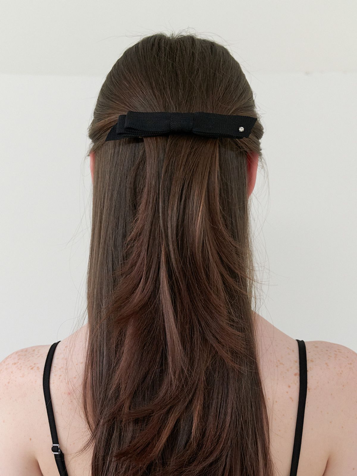 카인더베이비(KINDABABY) classic middle ribbon pin - black