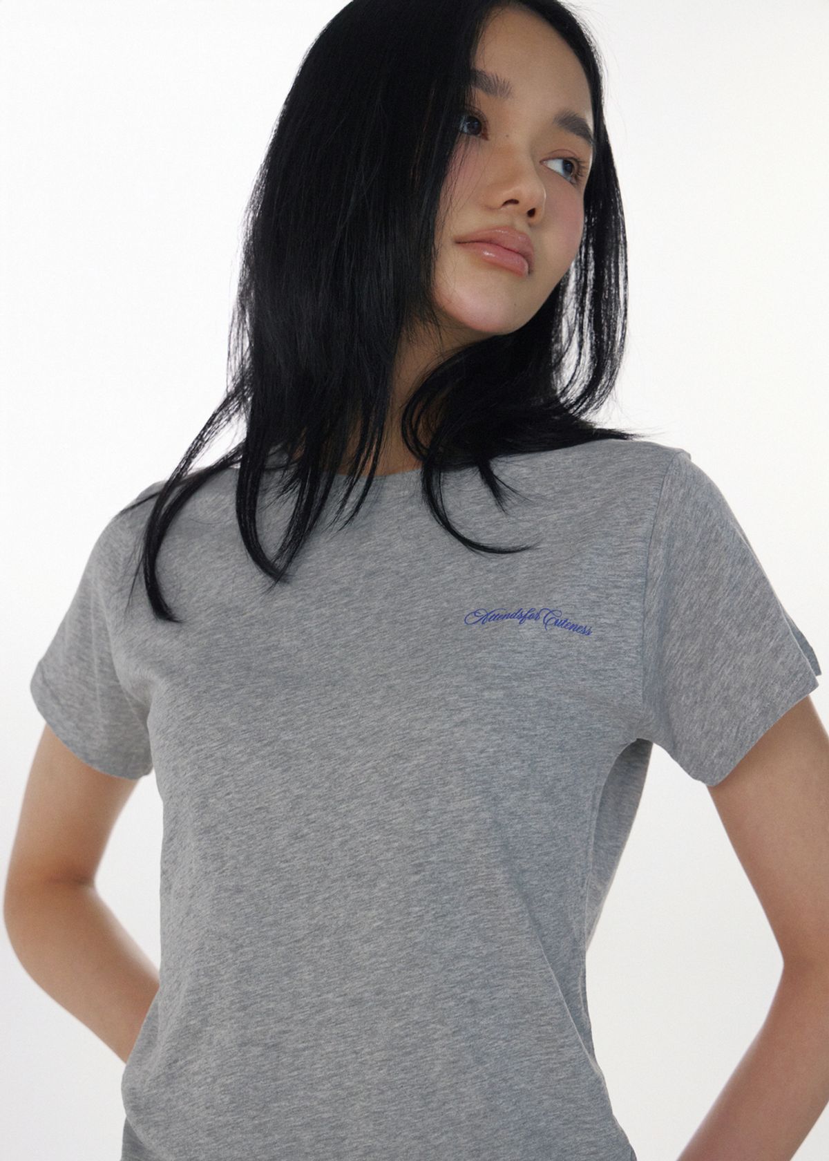 어텐즈(ATTENDS) Attends for cuteness tee (Gray)