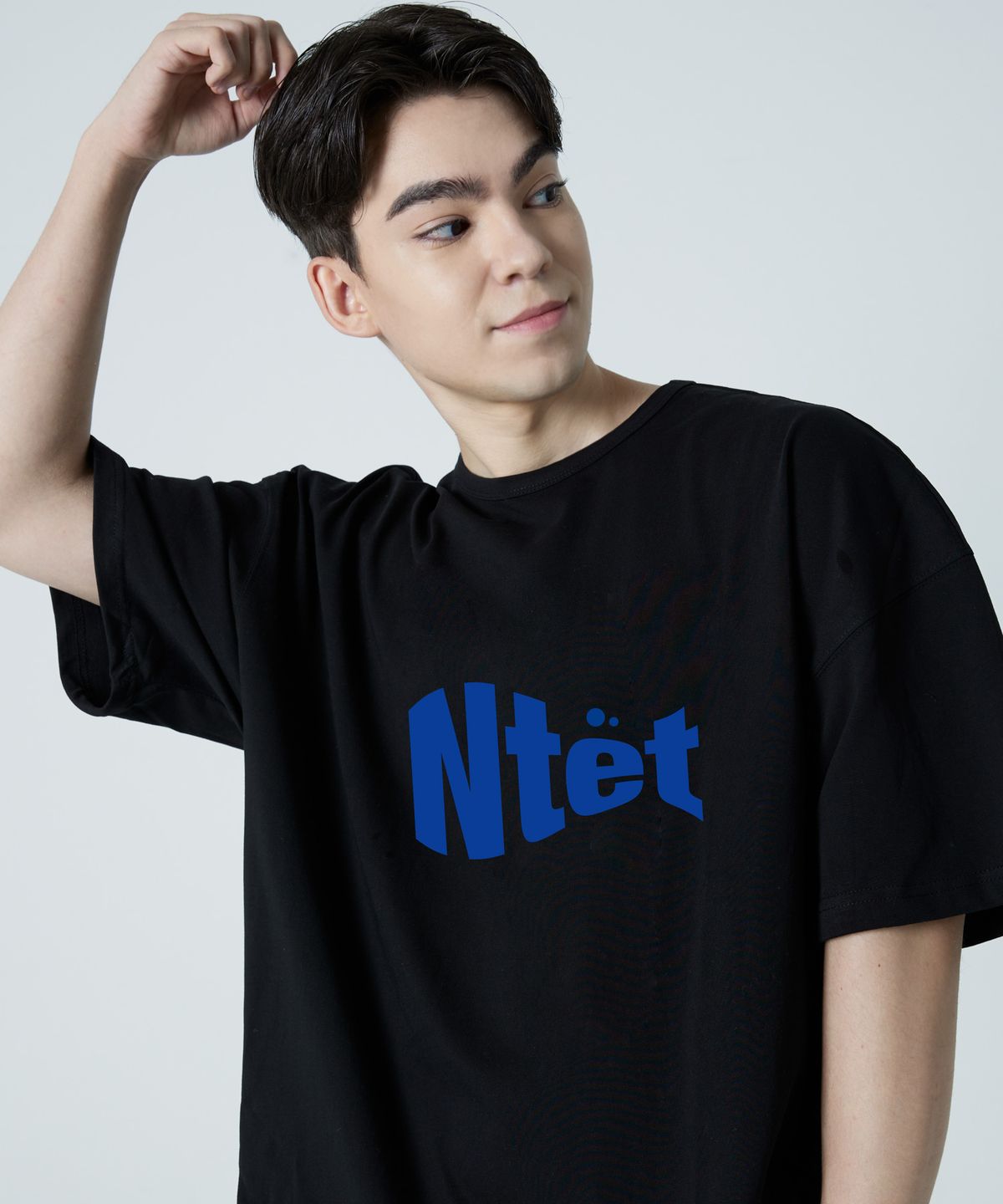 엔티이티(NTET) 웻 로고 오버핏 반팔티 블랙