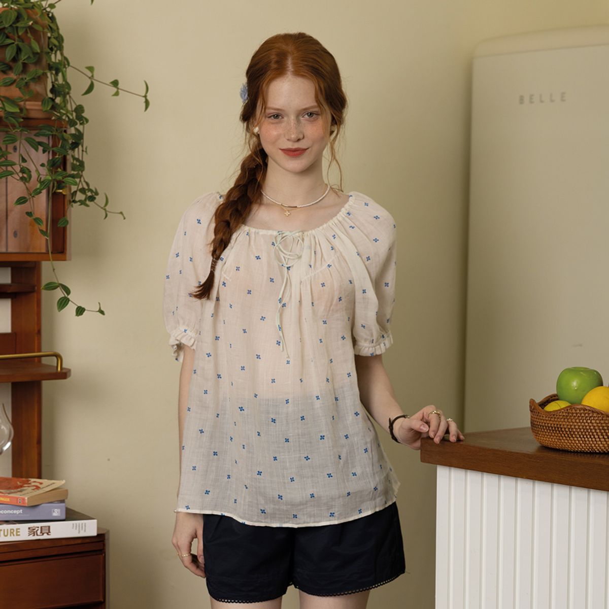던드롭(DUNDROP) DD_Blue dots loose blouse_WHITE