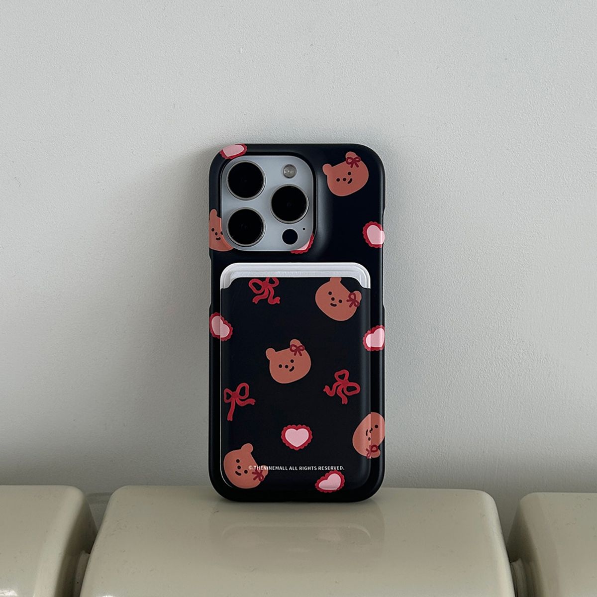 더나인몰(THE NINEMALL) red ribbon gummy pattern [맥세이프 카드슬롯]