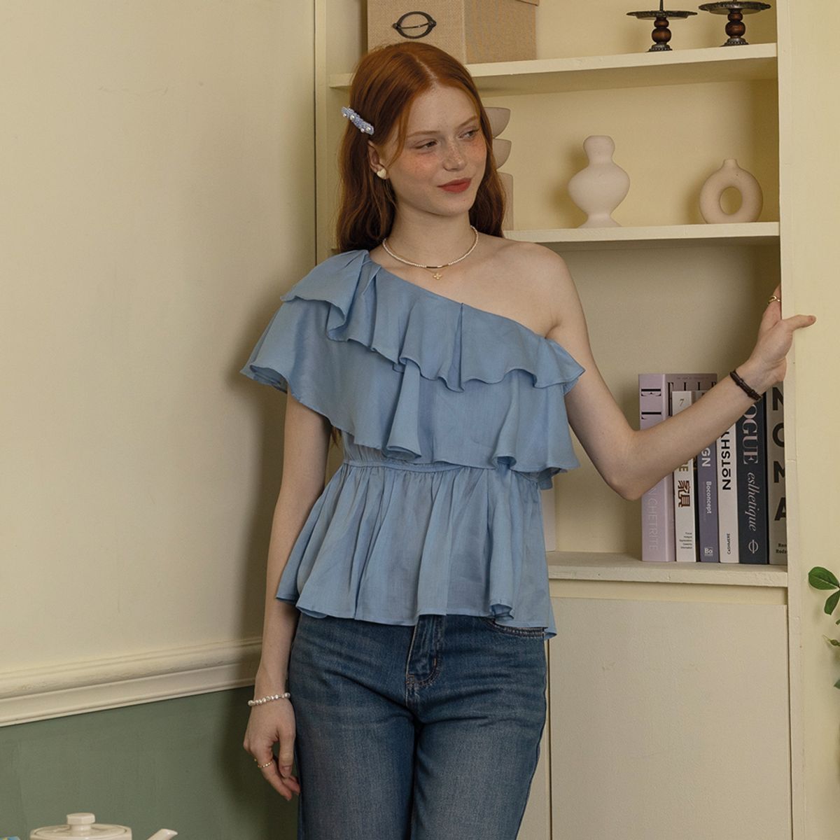 던드롭(DUNDROP) DD_Off-the-shoulder layered top_BLUE