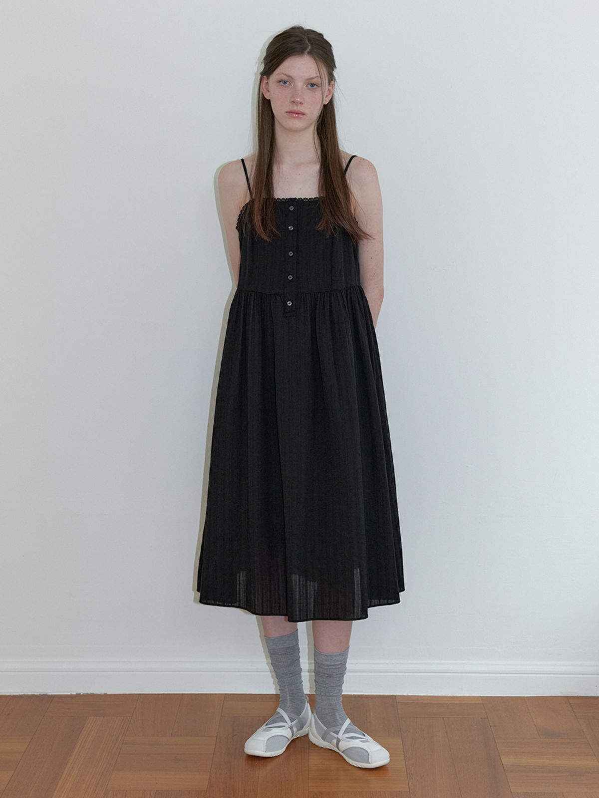 카인더베이비(KINDABABY) petit lace button long dress - black