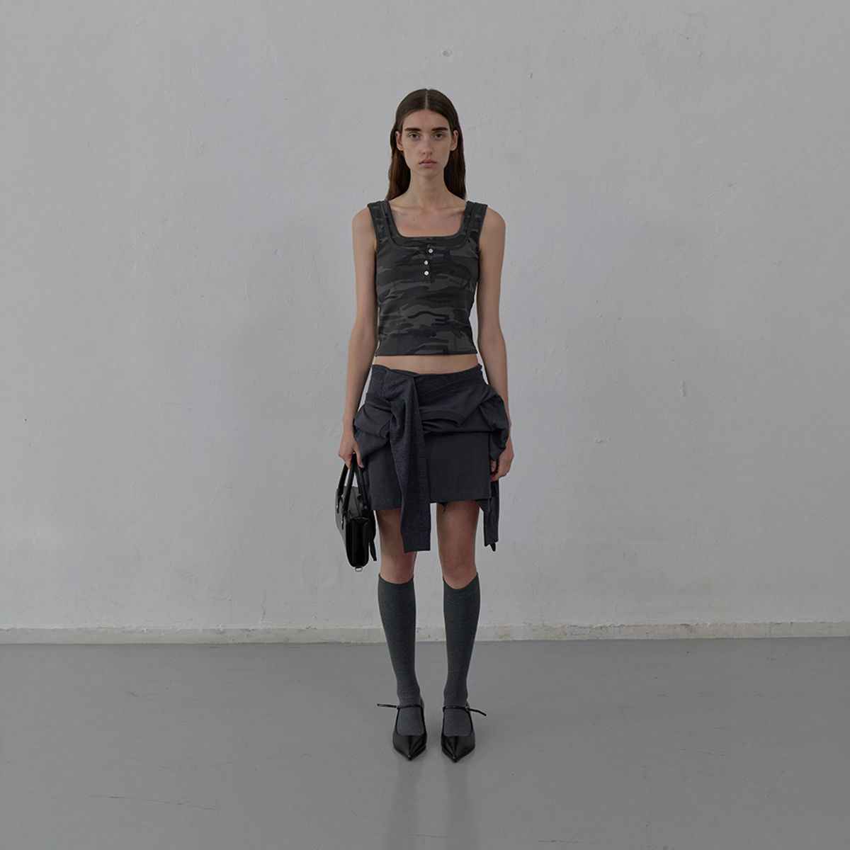 엘씨디씨티엠(LCDC™) DOUBLE LAYERED TANK TOP CAMO (DARK GREY)