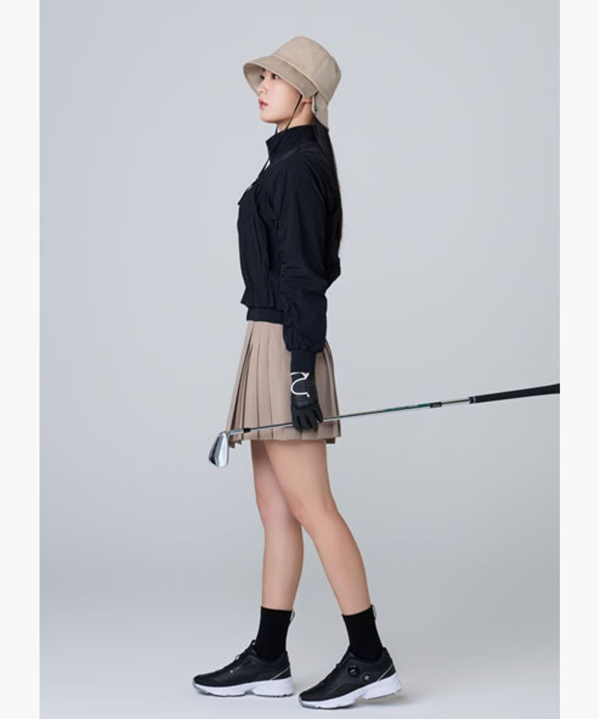 데상트 골프(DESCENTE GOLF) 여성 언발란스 플리츠 스커트 (DQ32WFSK8E)