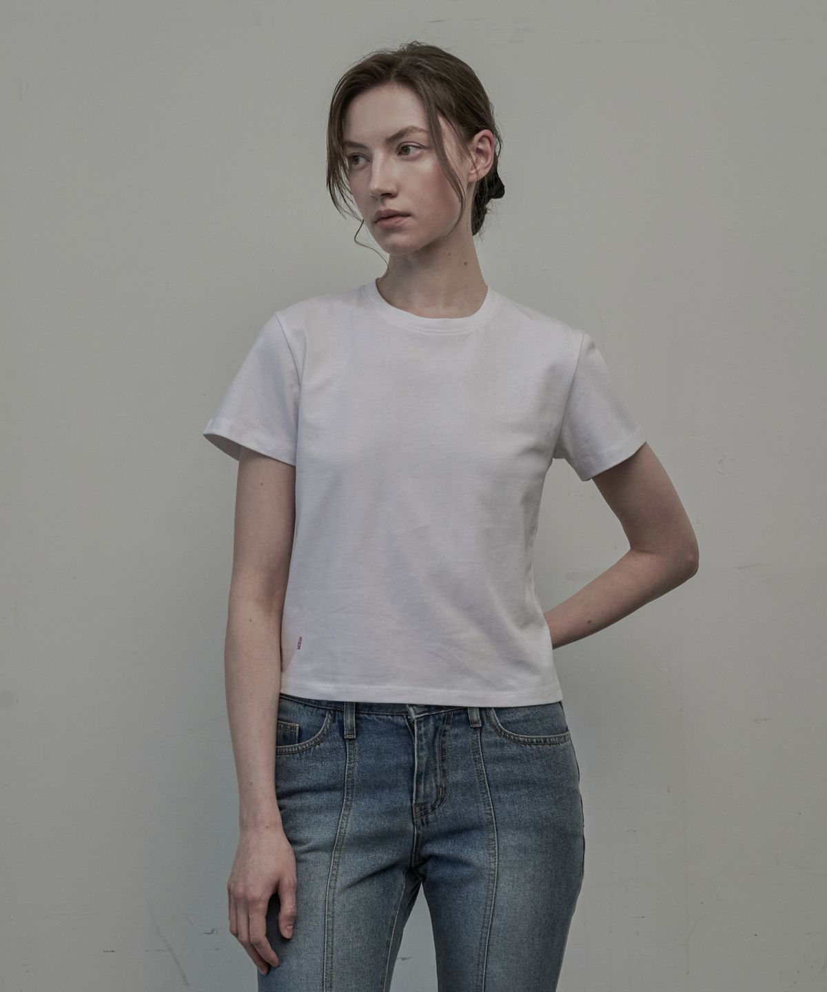 마우솔레움(MAU SOLEUM) Logo Embroidered T-Shirt - White,Black,Navy