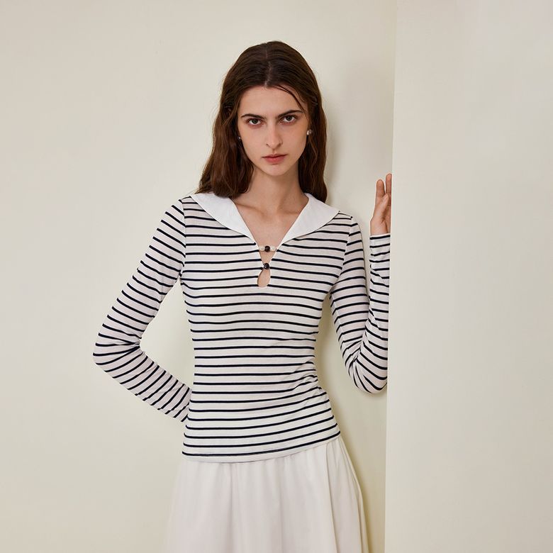 YY_Sense cutout beaded top
