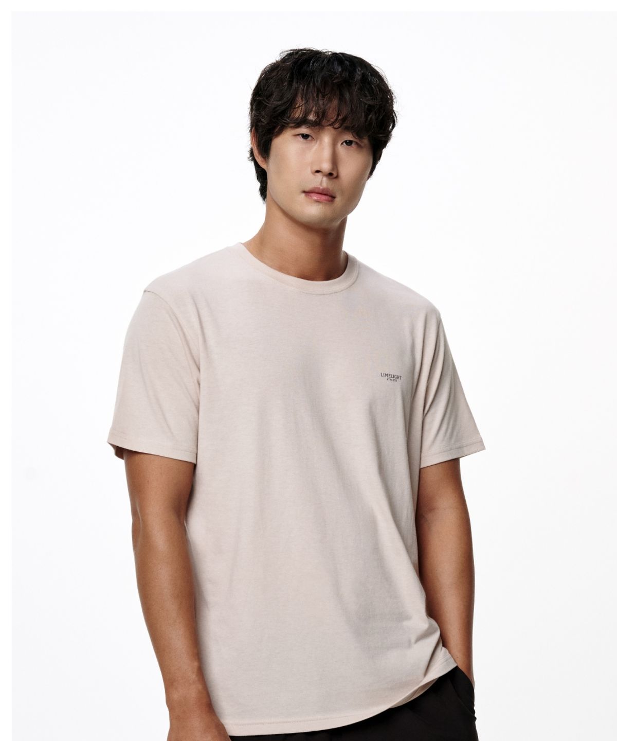 라임라잇 어패럴(LIMELIGHT APPAREL) 애슬릿 스탠다드 핏 티셔츠 (샌드/그레이)