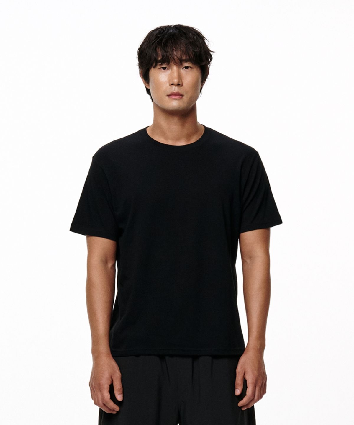 라임라잇 어패럴(LIMELIGHT APPAREL) 애슬릿 스탠다드 핏 백 로고 티셔츠 (블랙/화이트)