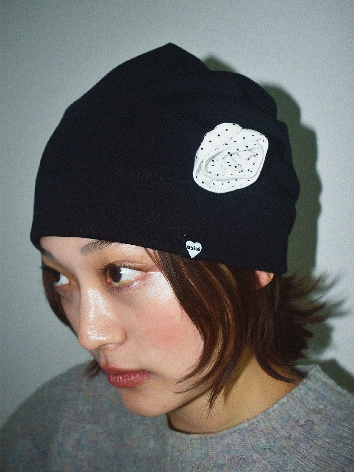 유지떼(USITE) DOT ROSE BEANIE, BLACK