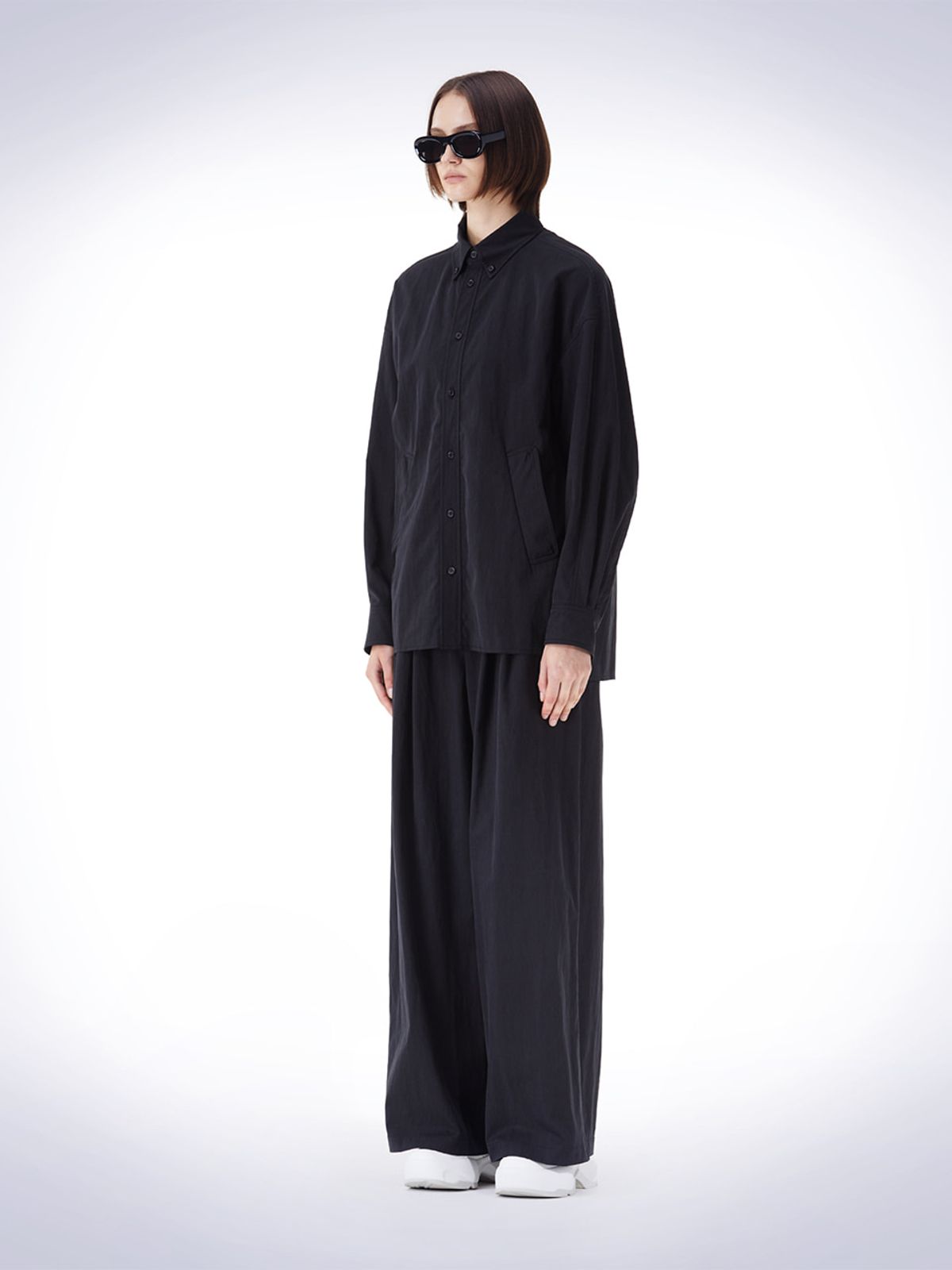 하우스공칠이씨(HAUS072C) RAW CUT POKET HEM SHIRT BLACK
