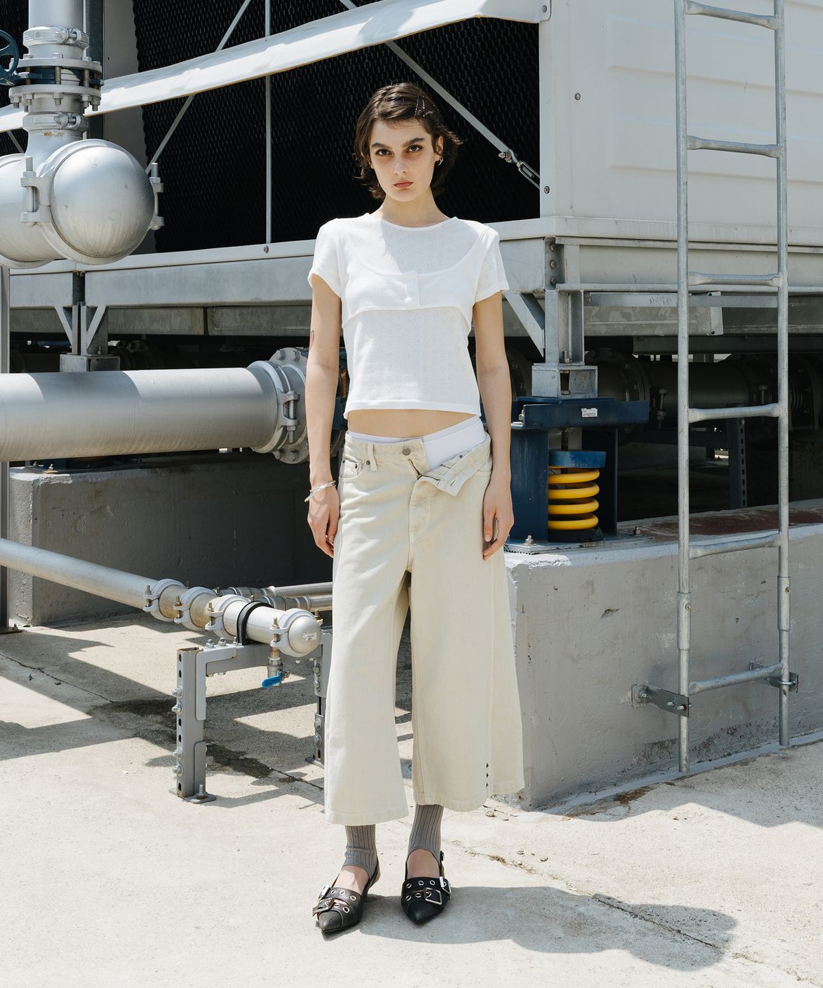 쓰리투에이티(THREE TO EIGHTY) MOCK BUSTIER LAYER TEE WHITE