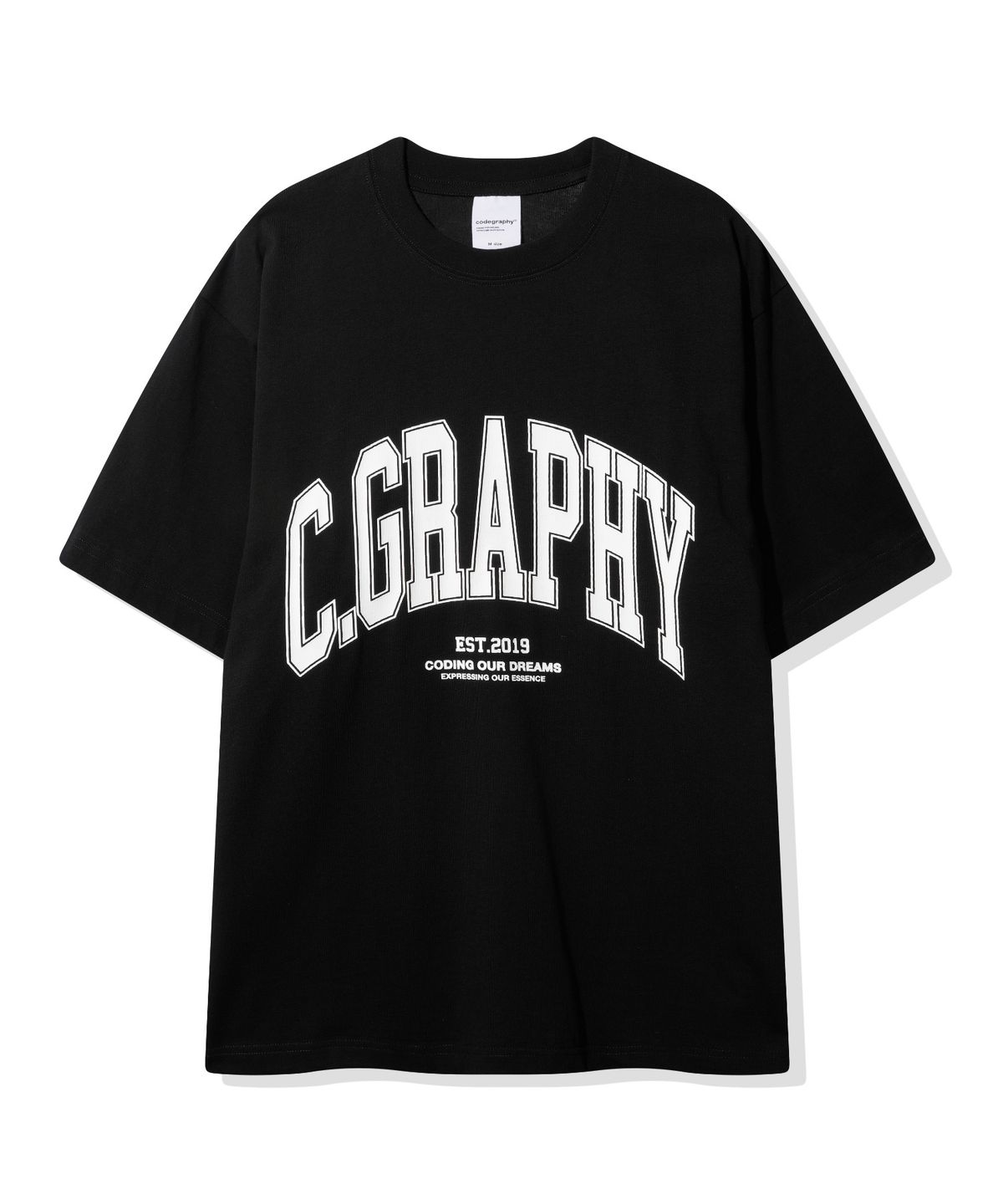 코드그라피(CGP) C.GRAPHY 아치로고 반소매 티셔츠_블랙