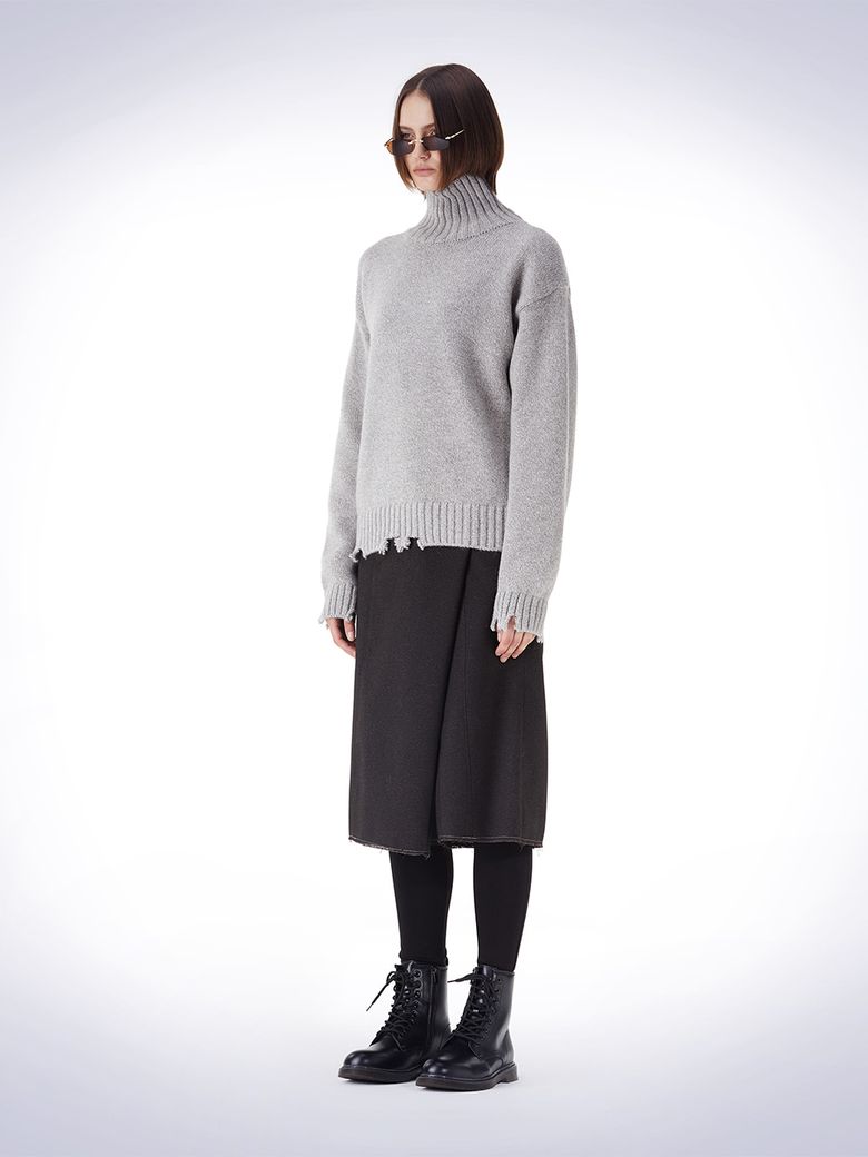 DAMAGE HIGH-NECK PULLOVER KNIT BEIGE