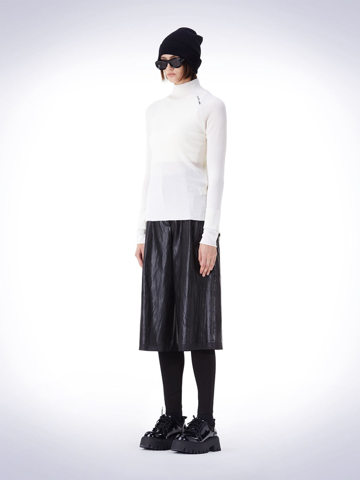 하우스공칠이씨(HAUS072C) WOOL LAYERED STITCH KNIT IVORY