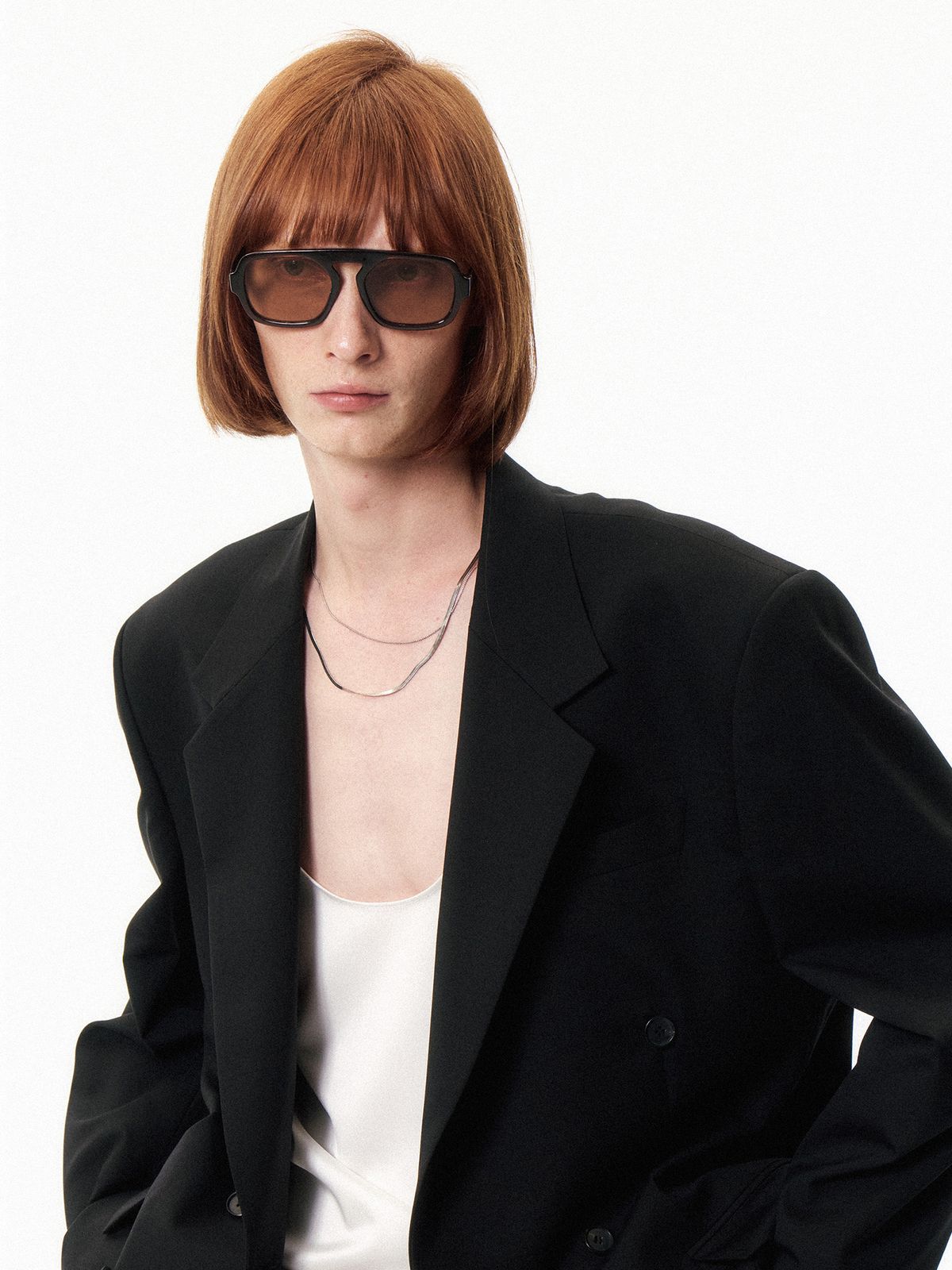 쿠르베(COURBE) Double Notched Brested Blazer (Black)