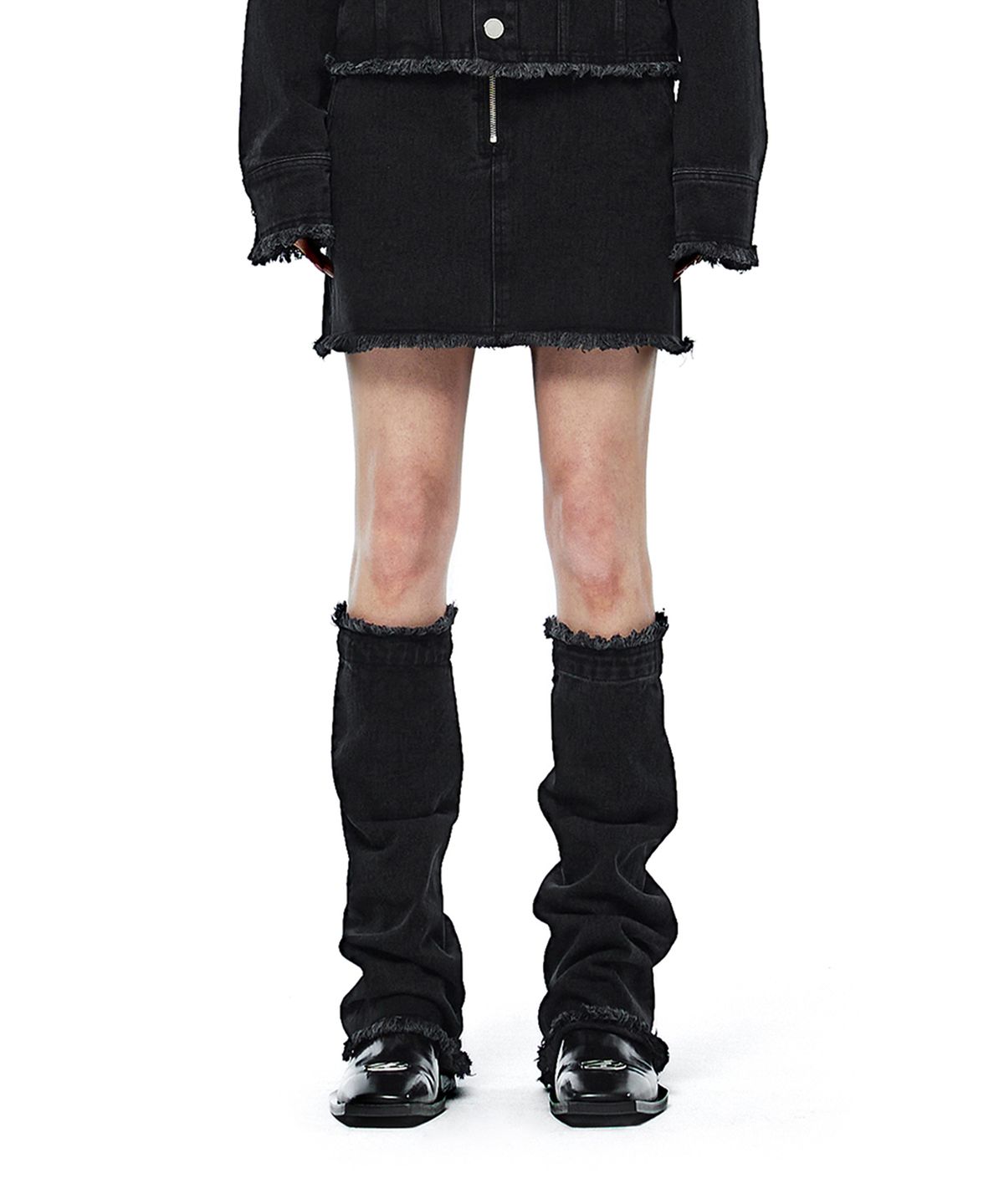 모어댄블랙(MORE THAN BLACK) CUT OFF DENIM SKIRT