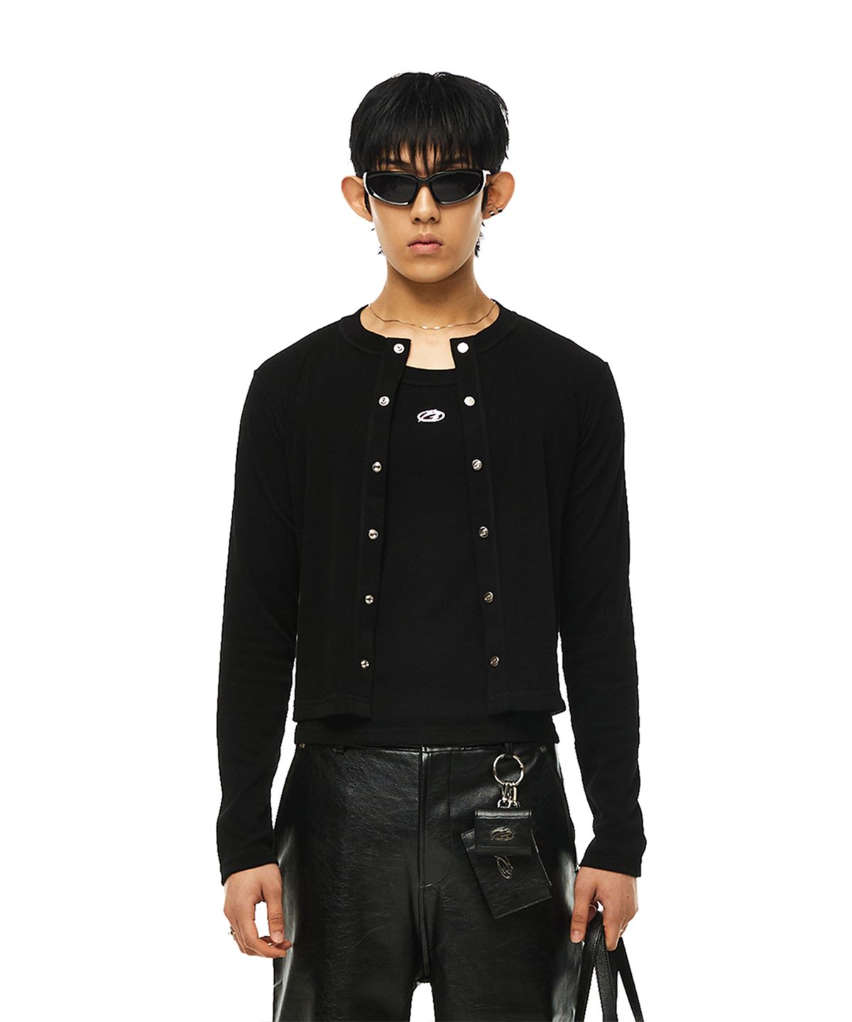 모어댄블랙(MORE THAN BLACK) LOGO CUT OFF CARDIGAN SET