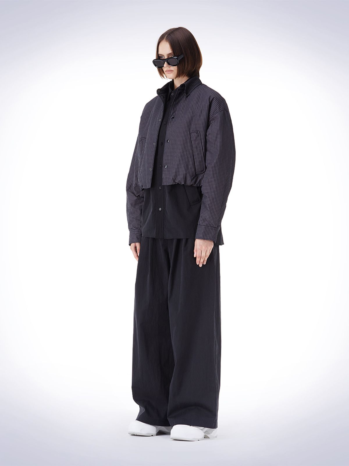 하우스공칠이씨(HAUS072C) CROP PADDING CHECK JACKET NAVY
