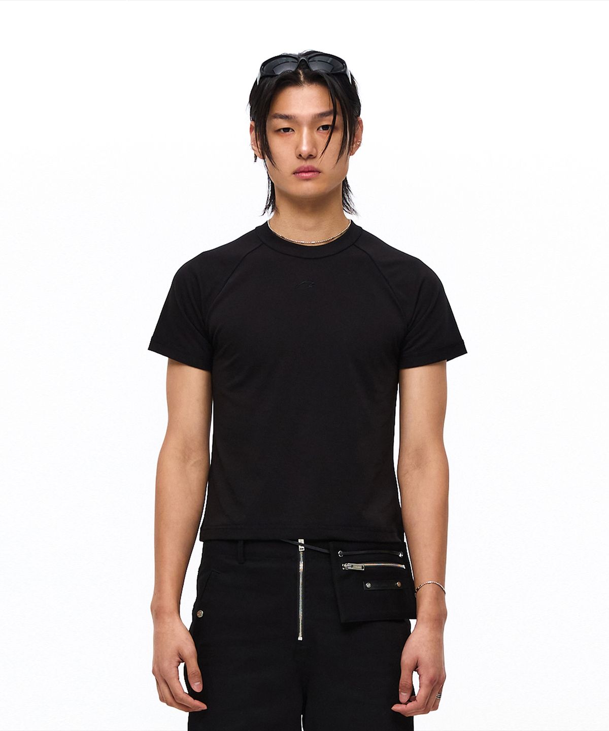 모어댄블랙(MORE THAN BLACK) CUT OFF HALF SLEEVE - ALL BLACK