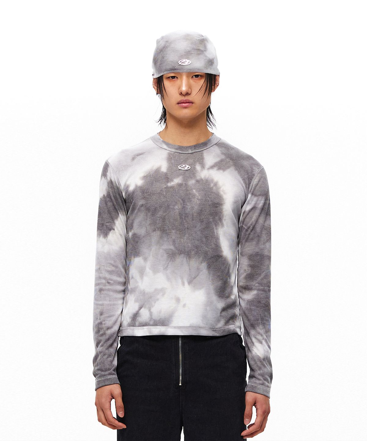 모어댄블랙(MORE THAN BLACK) LOGO DIRTY LONG SLEEVE