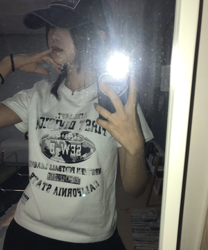 camo text 세미크롭 반팔티