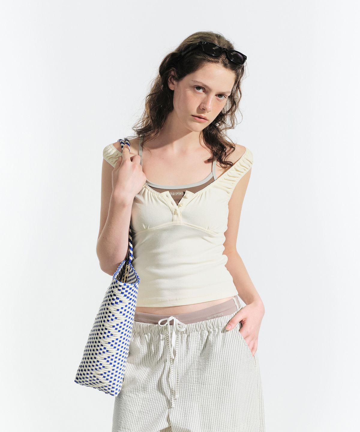 그로브(GROVE) IKA SLEEVELESS TOP (CREAM)