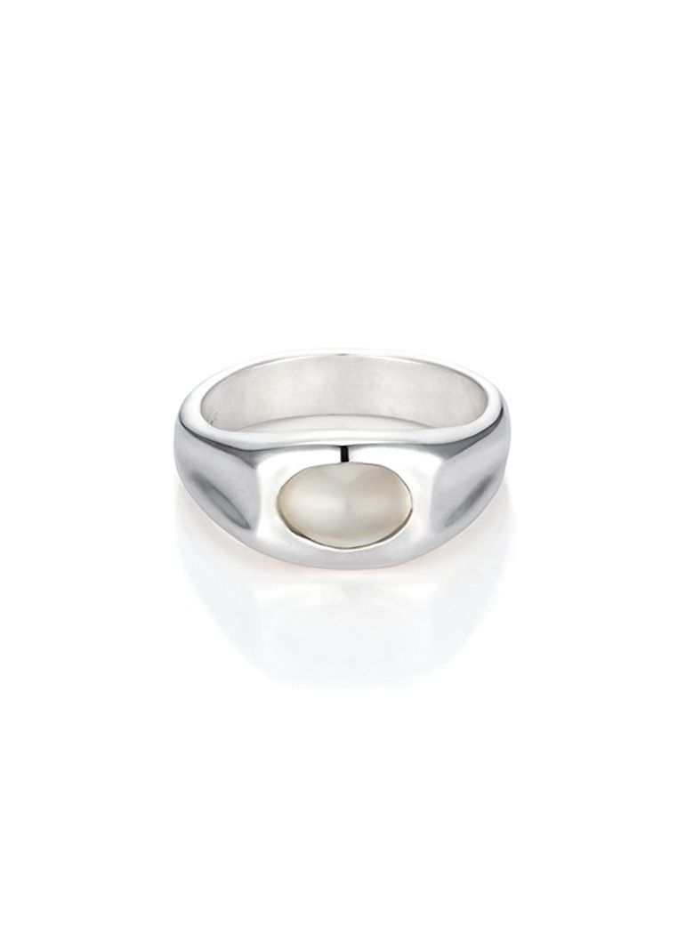 ESSENTIDE WHITE GEMSTONE RING
