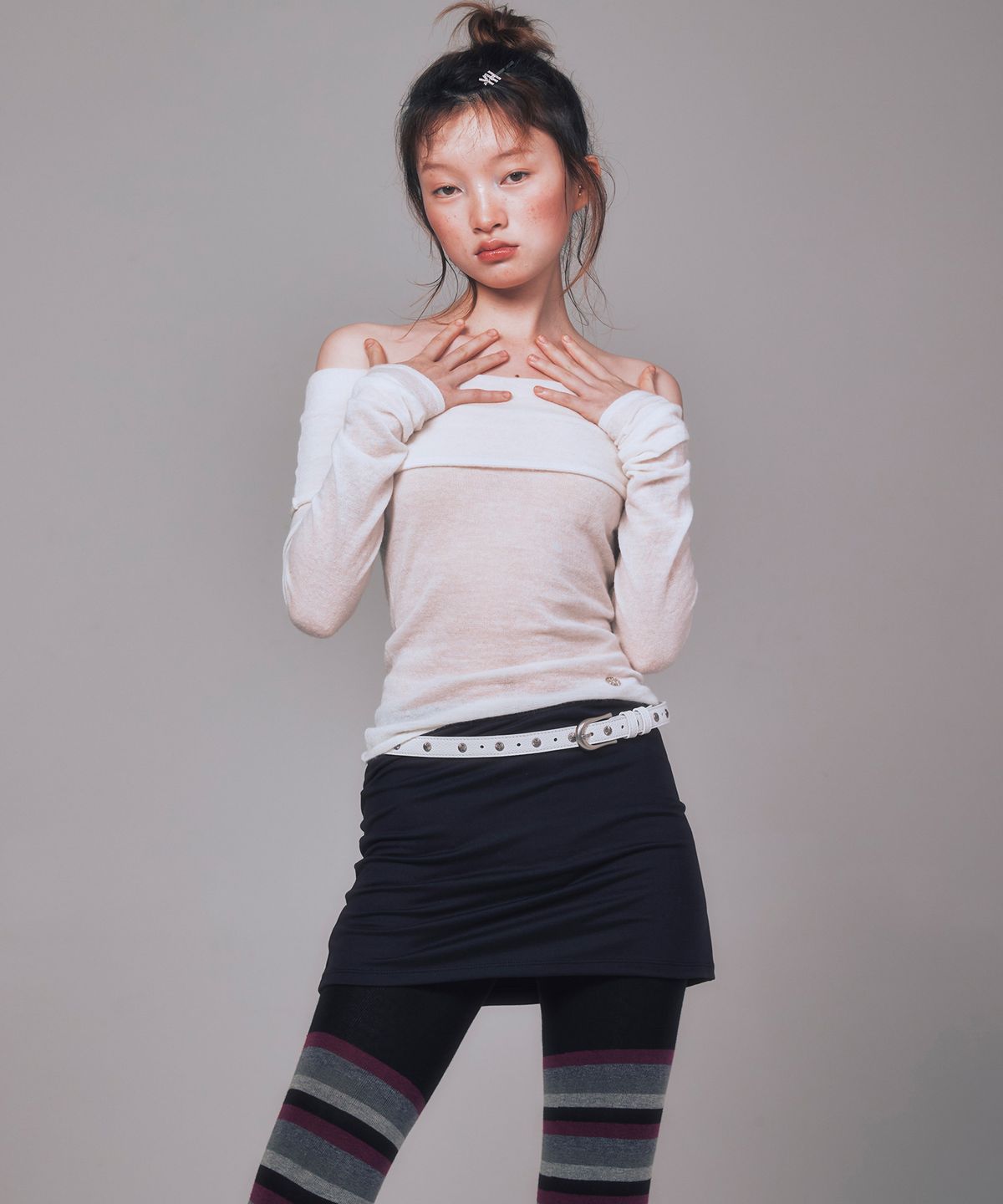 유희(YOUHEE) BASIC OFF SHOULDER KNIT IVORY