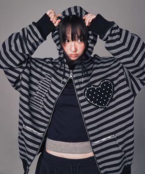 I LOVE APPLIQUE HOOD ZIP-UP CHARCOAL