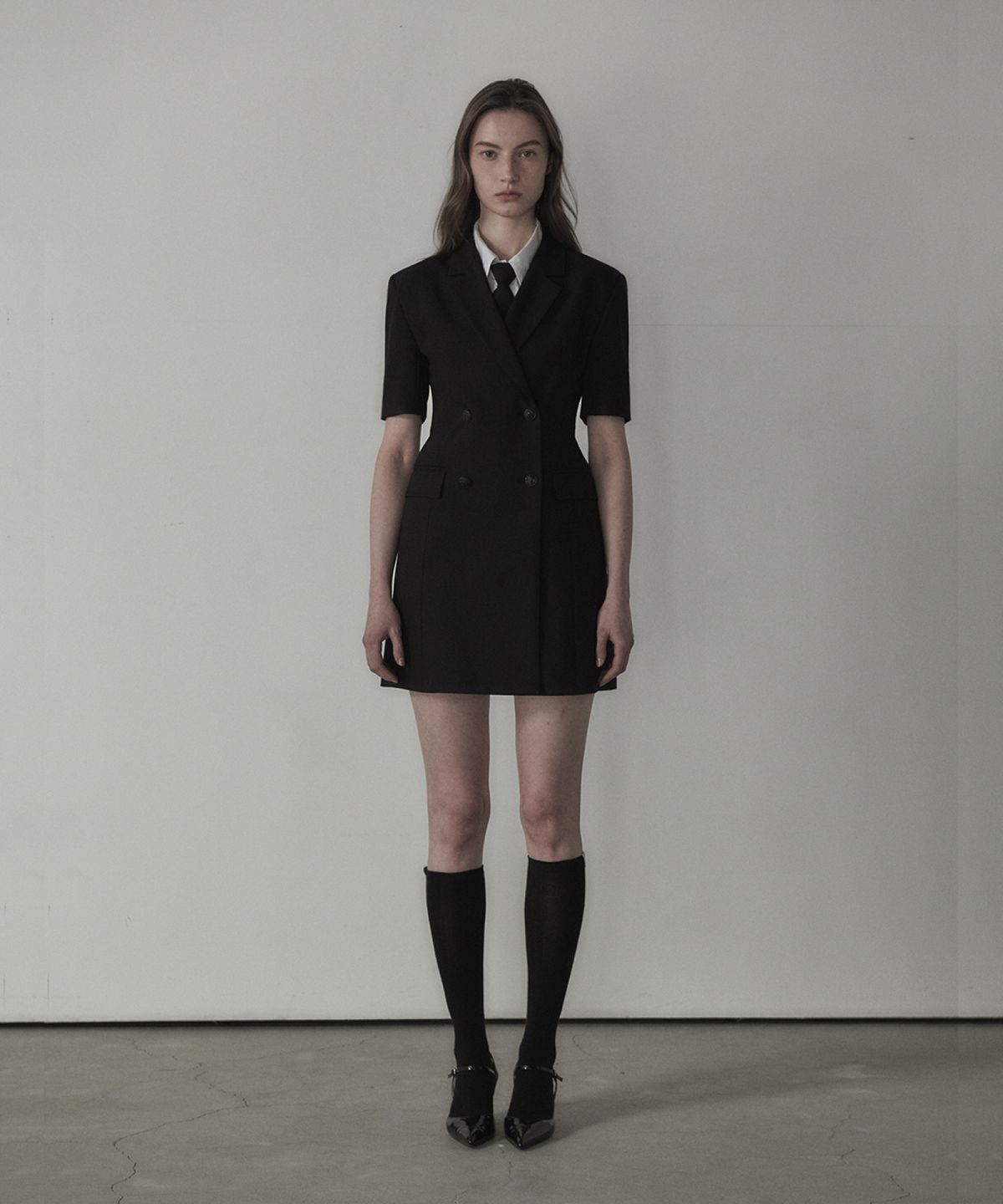 마우솔레움(MAU SOLEUM) [Standard Fit] Jenn Half-Sleeve Suit Jacket Dress - Black