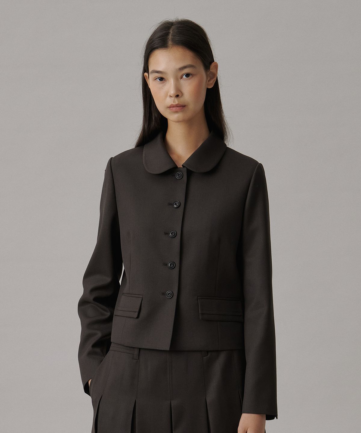 튜드먼트(TTUDEMENT) ROUND COLLAR CROPPED JACKET_BROWN