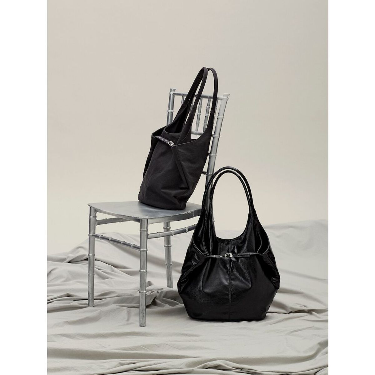 앙개(ANGGAE) Washed Canvas Big Shoulder  Bag  Grey