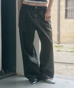 인시전 레오파드 와이드 코튼 팬츠 [CHARCOAL]