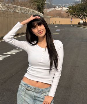 Ribbed Henry Neck Long Sleeve T-shirt / WHLAG2322F