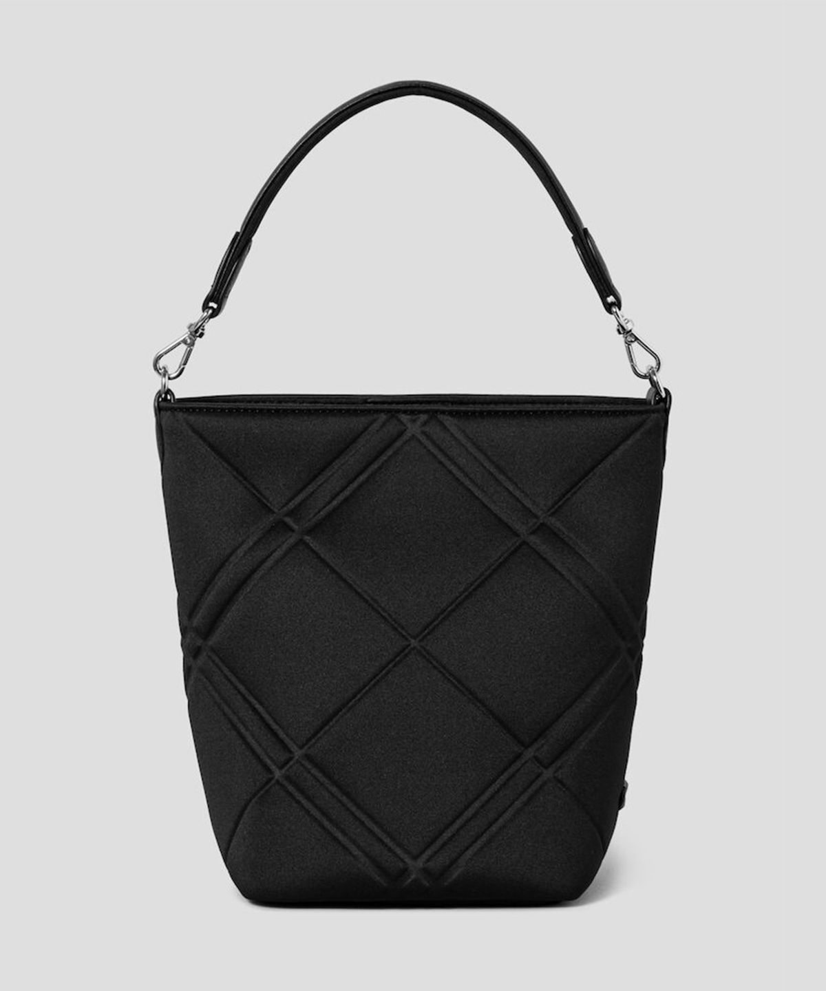 빈폴 액세서리(BEANPOLE ACCESSORY) 볼레 네오프렌 버킷백  블랙