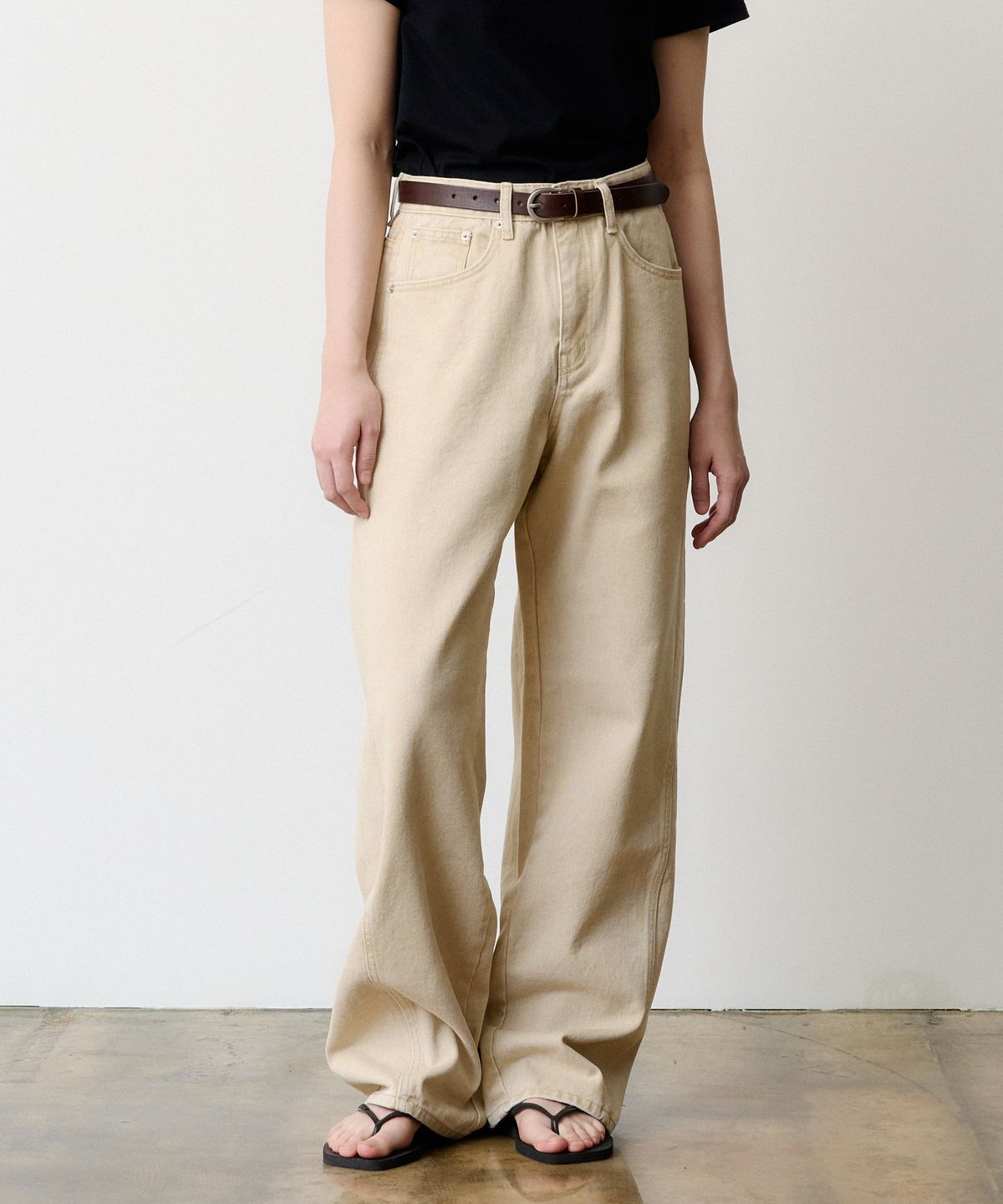 덴메이드(DENMADE) [WOMEN] DEN06391 Beige Fade Out Pants (curved extra wide fit)