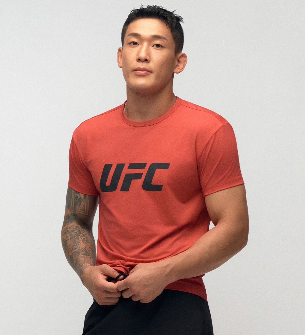 유에프씨 스포츠(UFC SPORT) UFC 텐션 빅로고 머슬핏 반팔 티셔츠 레드 U4SSW2106RE