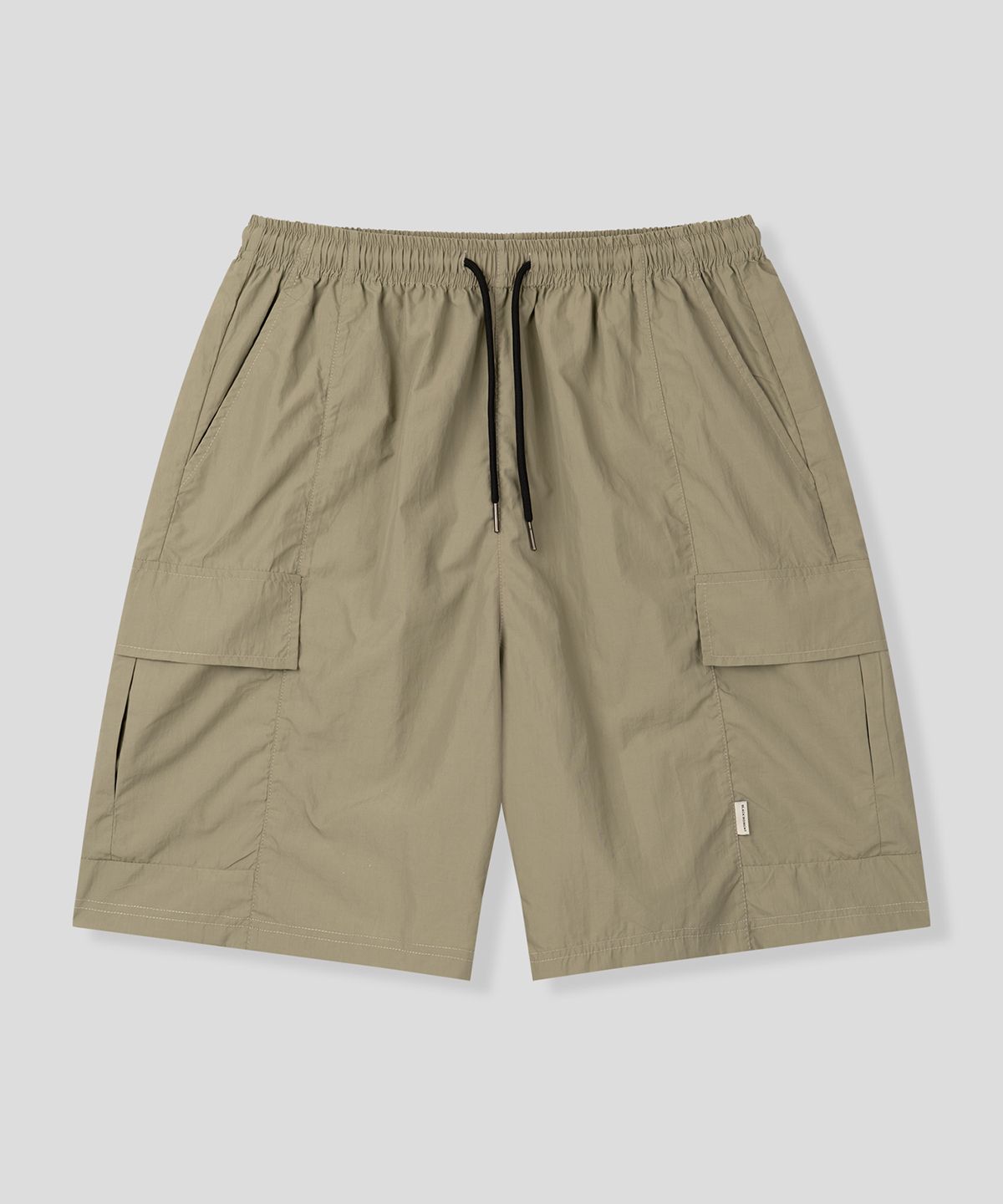 ★MUSINSA STANDARD★ One Tuck Cargo Bermuda Pants Beige MMEP MUSINSA | MUSINSA STANDARD One Tuck Cargo Bermuda Pants [Beige]
