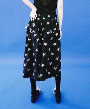 별의 천사 날개 버뮤다 팬츠 - 블랙