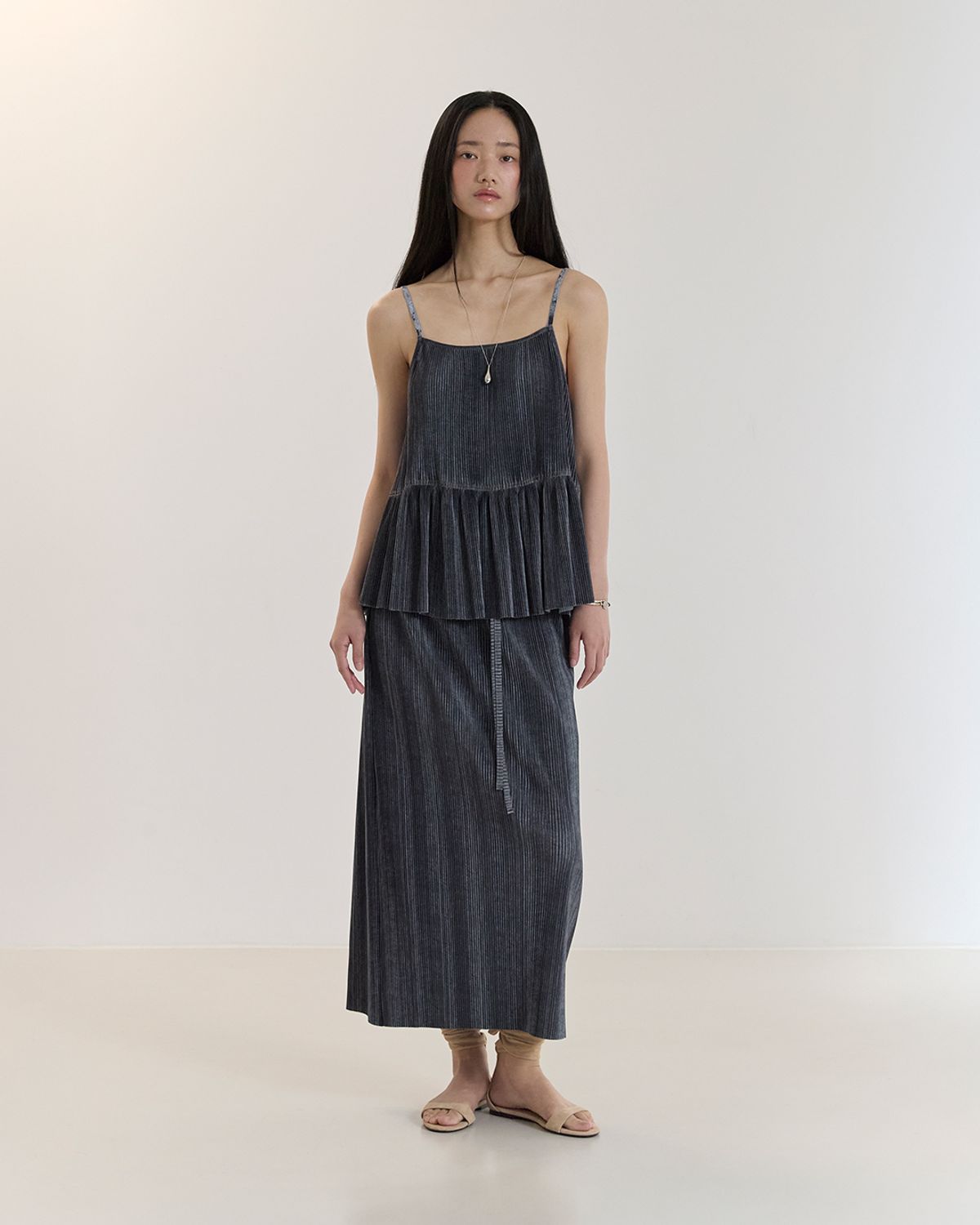 커렌트(CURRENT) PLEATS LONG SKIRT(INDIGO BLUE)