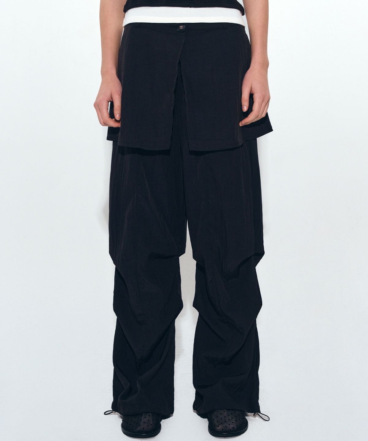 닉앤니콜(NICK&NICOLE) LAYERED SKIRT PANTS_BLACK