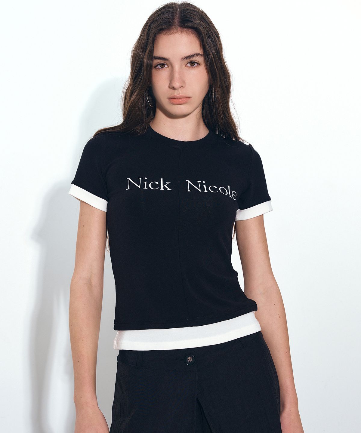 닉앤니콜(NICK&NICOLE) HALF LAYERED PINTUCK SLIM SLEEVE TOP_BLACK