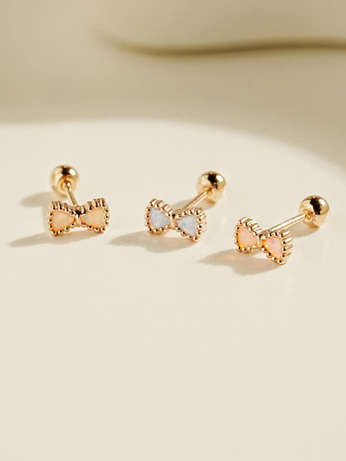 미니멀피어싱(MINIMALPIERCING) 14K 파스텔 리본 피어싱 귀걸이