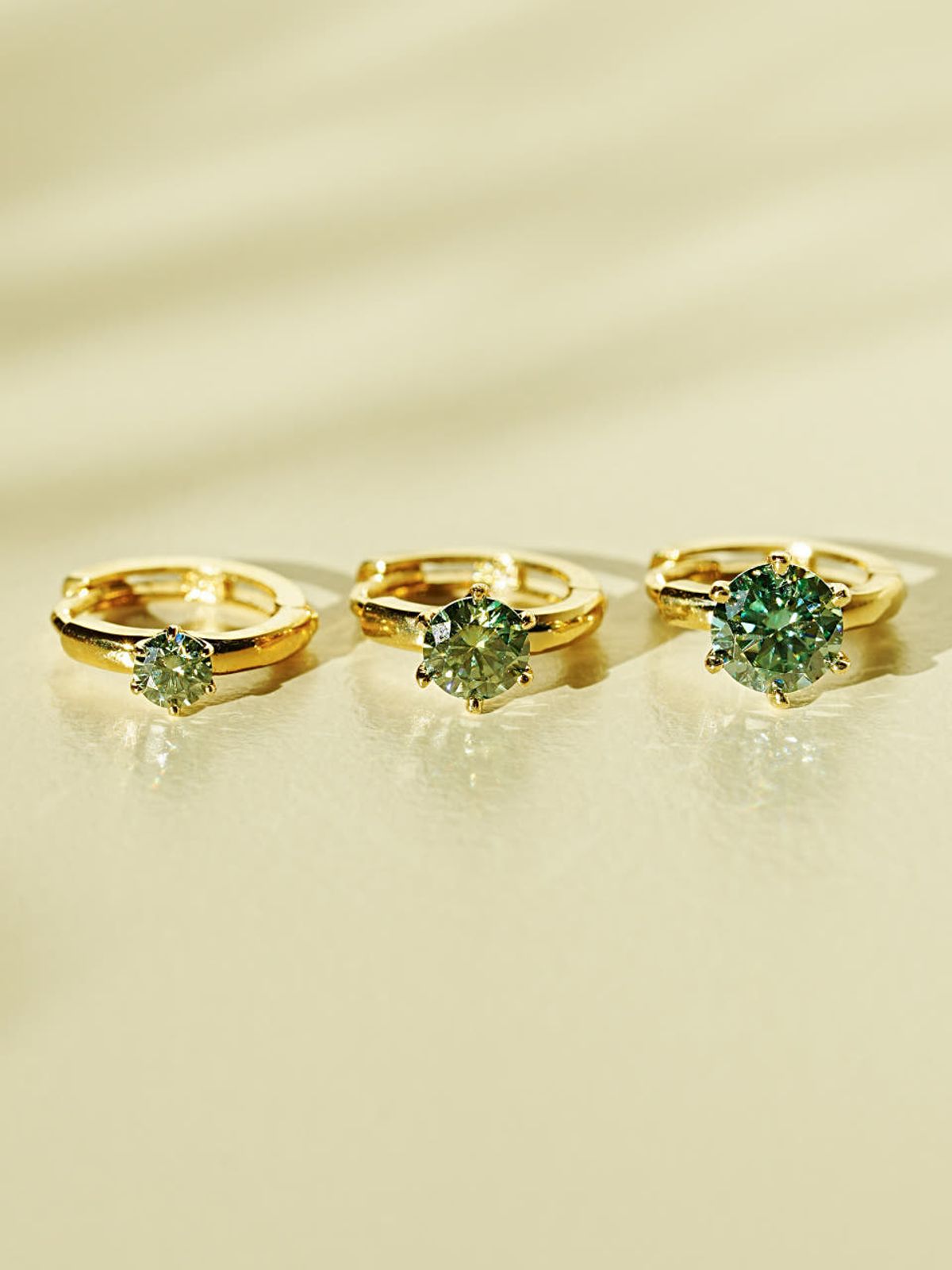 미니멀피어싱(MINIMALPIERCING) 14K 18K 모이사나이트 다이아 컬러 연골 원터치 귀걸이 S,M,L