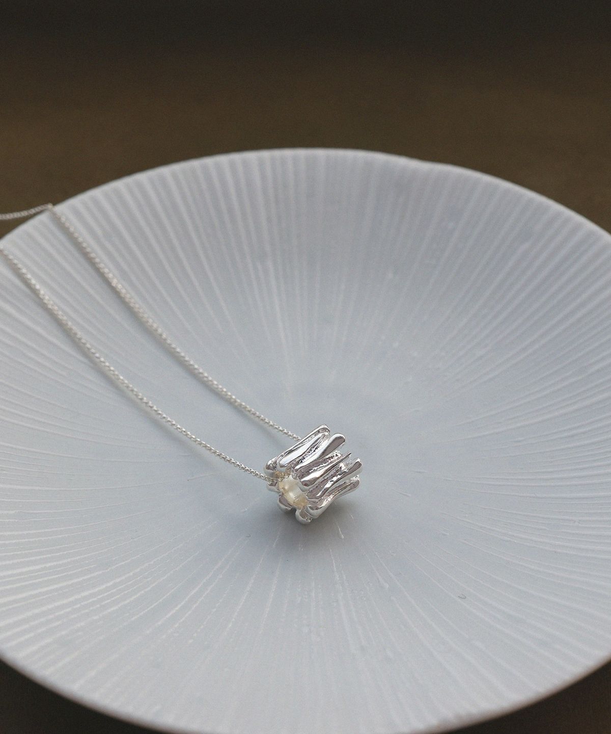 레인디어(REINDEER) MURMUR NECKLACE 01