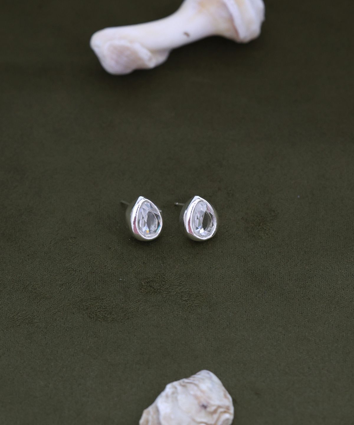 레인디어(REINDEER) MURMUR EARRING 05